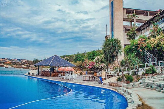 rock water bay resort spa phan thiet