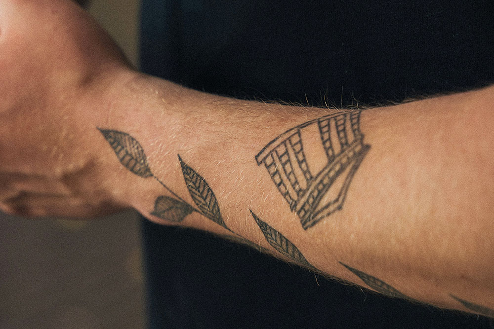 hình xăm blackwork là gì