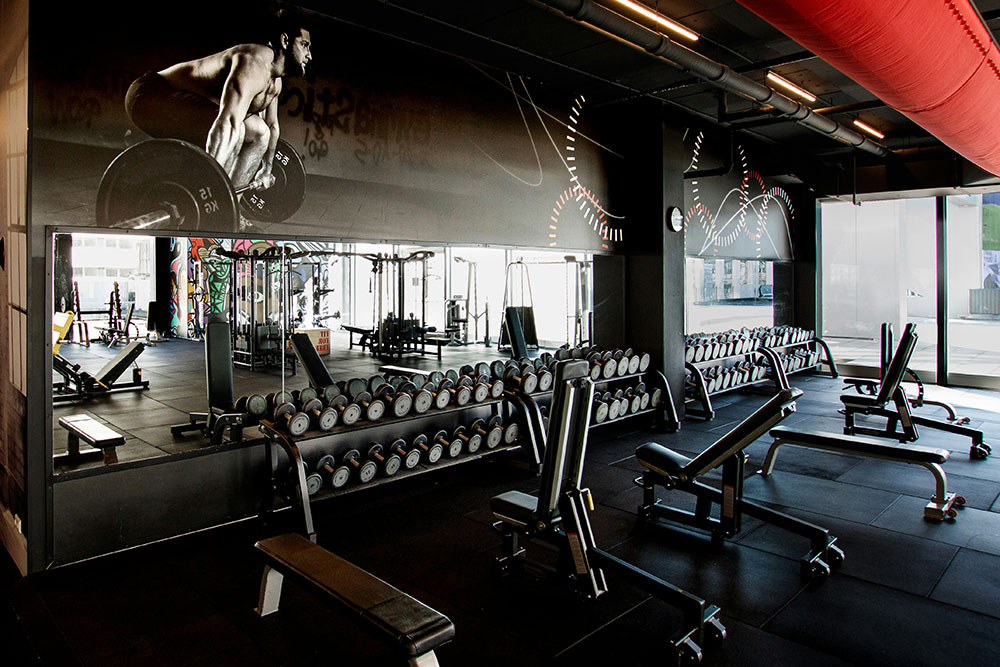xăm xong có tập gym được không